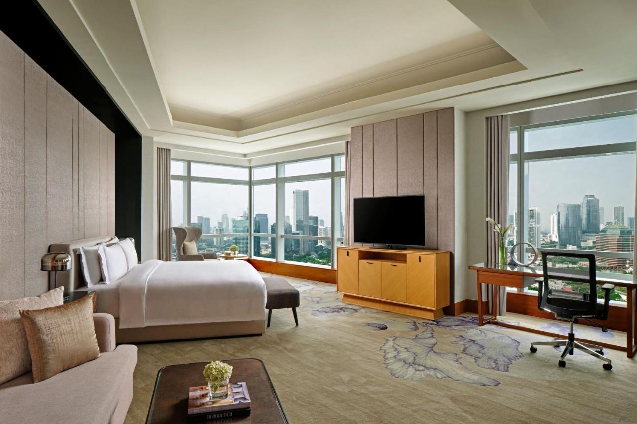 The Ritz-Carlton Jakarta, Pacific Place Exterior foto