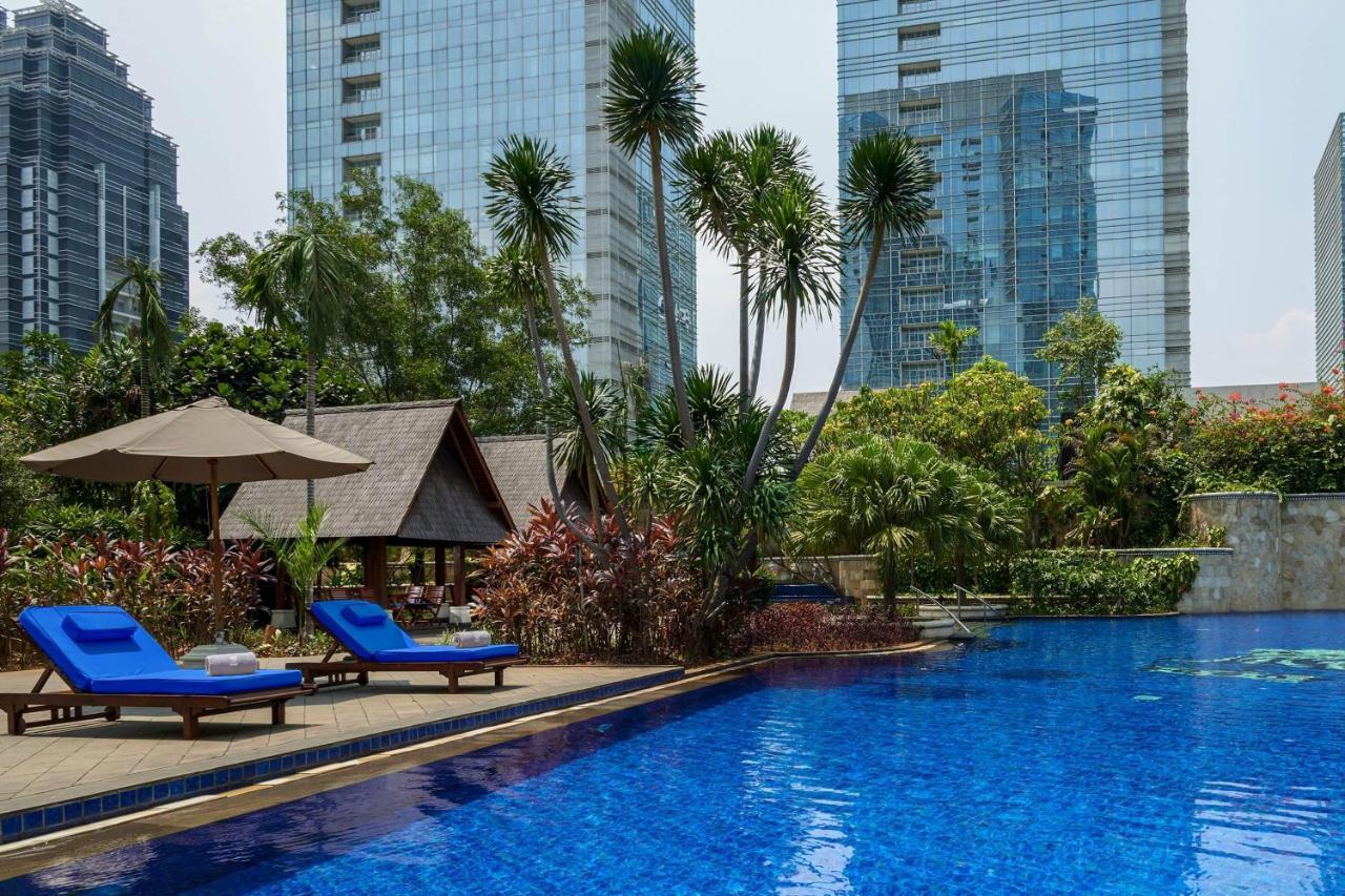 The Ritz-Carlton Jakarta, Pacific Place Exterior foto
